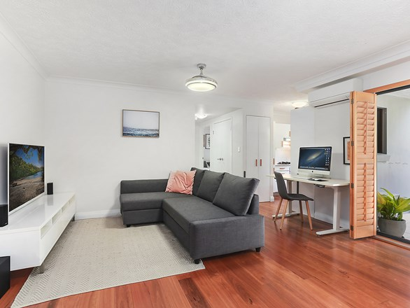 2/74-76 Old Pittwater Road, Brookvale NSW 2100