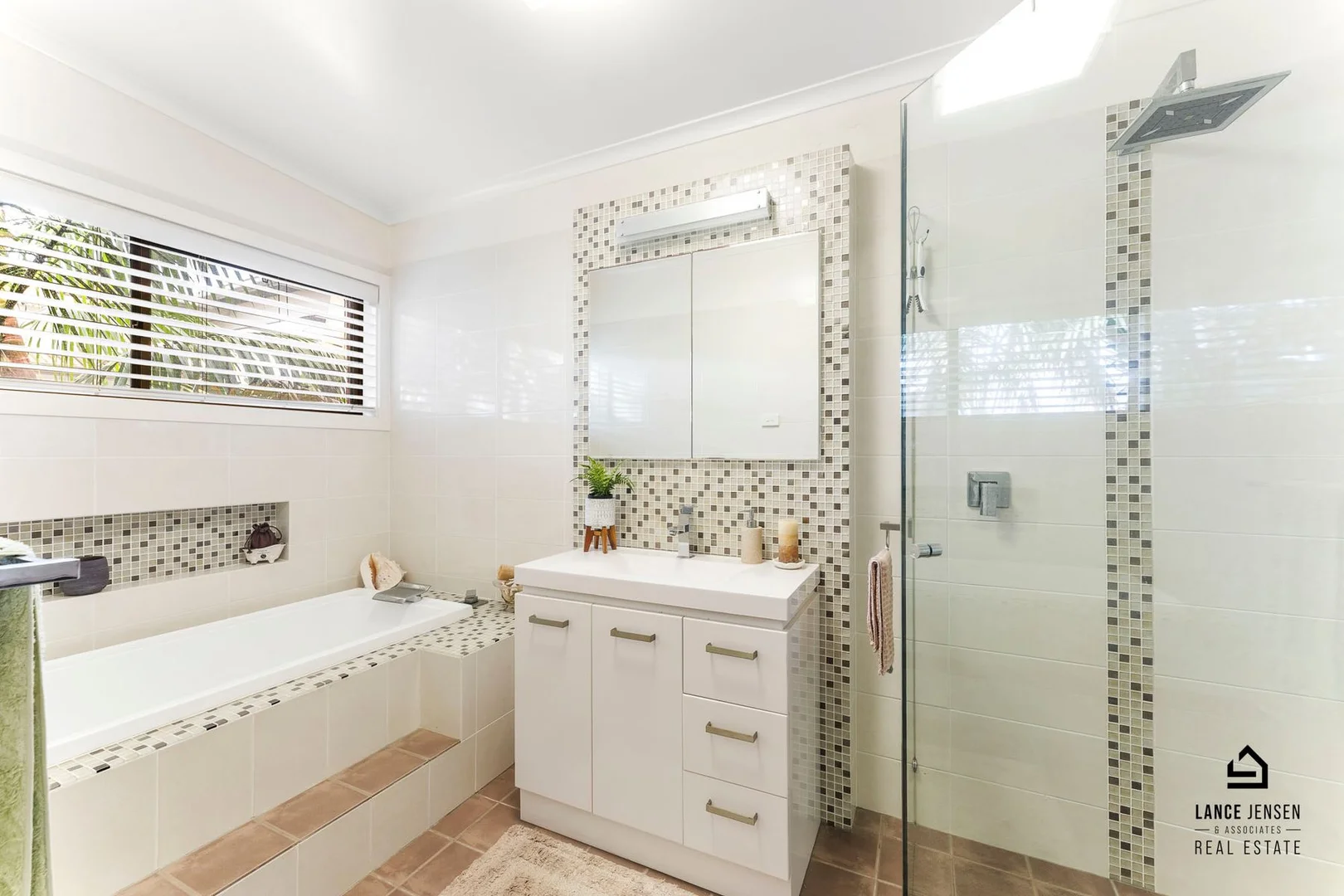 Additional image 12 of 42 Brown Street, Redhead NSW 2290