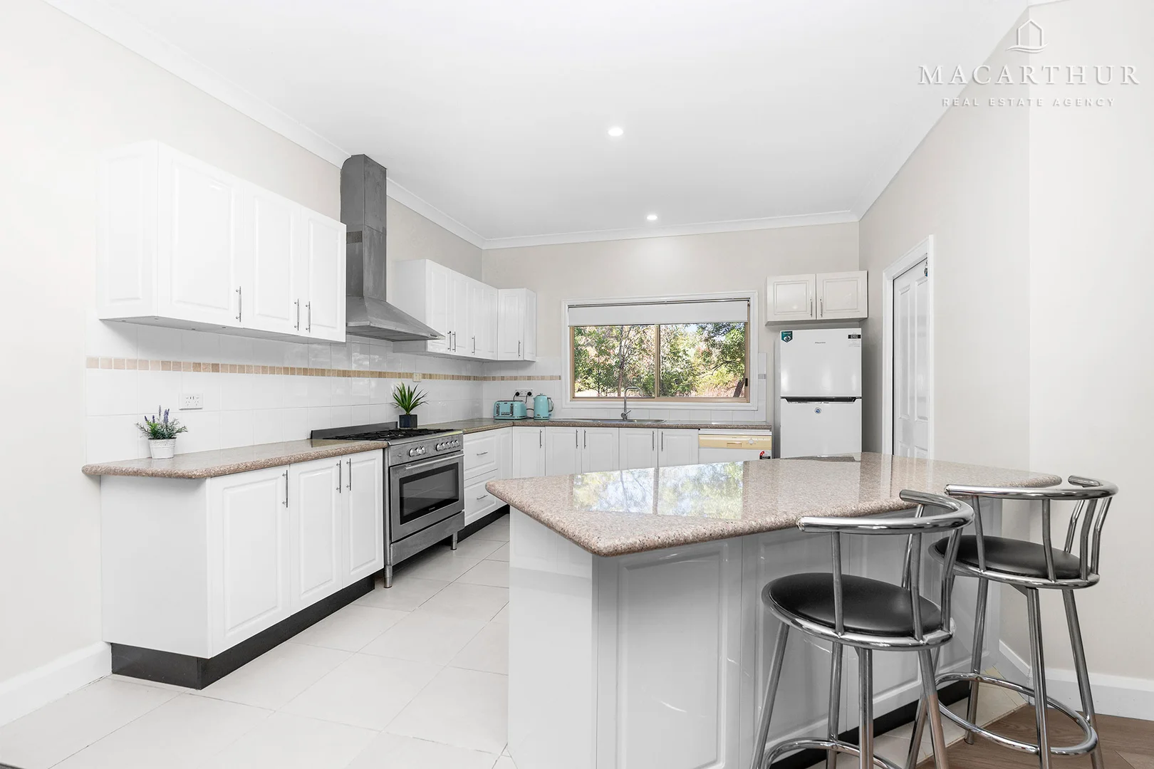 Additional image 22 of 5 Norman Duck Avenue, San Isidore NSW 2650