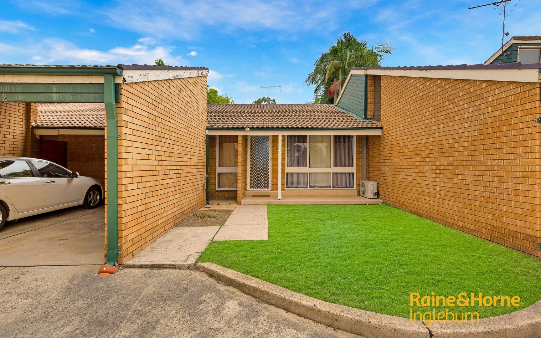 2/11 Kings Road, Ingleburn NSW 2565, Image 0