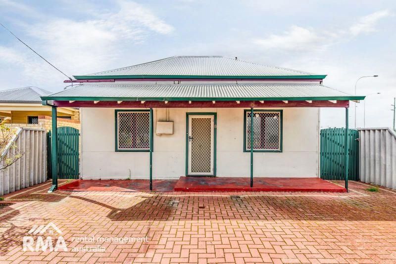 3 bedrooms House in 8 Railway Parade MIDLAND WA, 6056