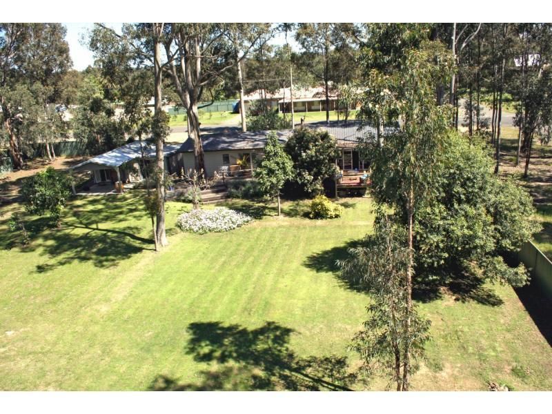 20 Stirling Street, ABERNETHY NSW 2325, Image 0