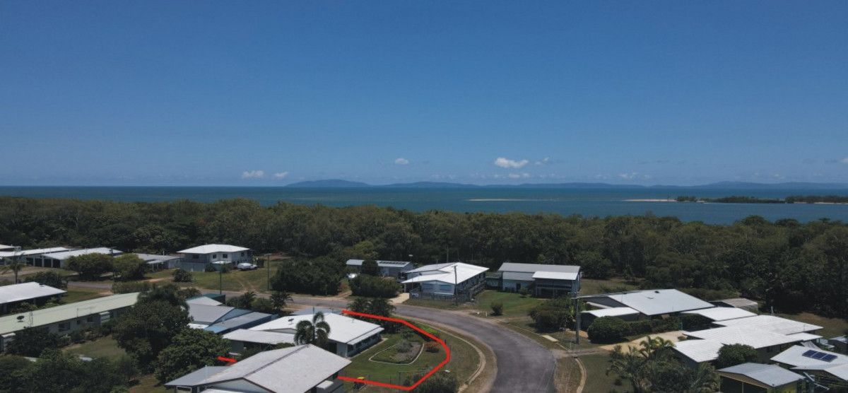 4 Grunter Street, Taylors Beach QLD 4850, Image 0