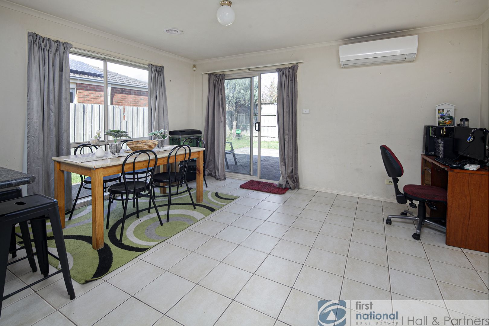 23 Bellbrae Crescent, Cranbourne West VIC 3977, Image 2