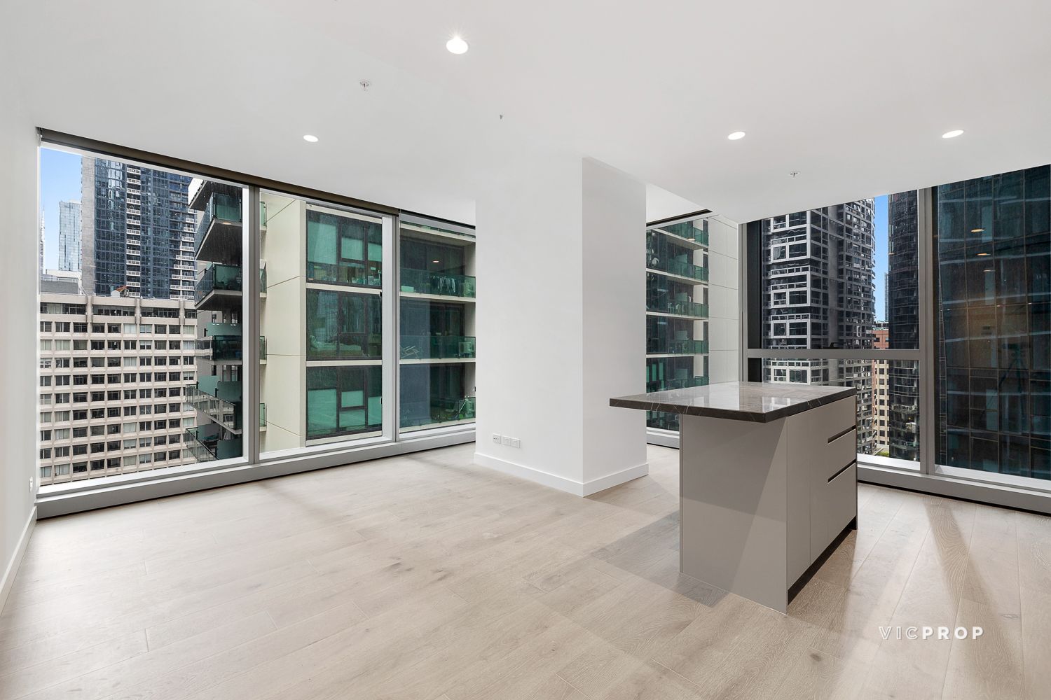 2B2B/642 Lonsdale Street, Melbourne VIC 3000 Apartment For Rent Domain