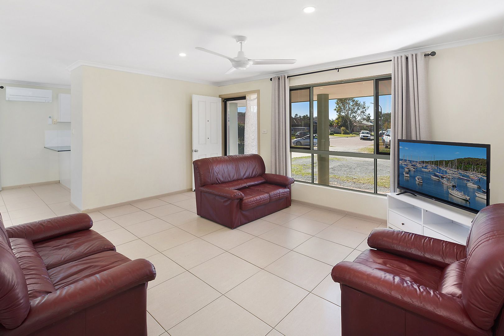 1&2/21 Eeley Close, Coffs Harbour NSW 2450, Image 2