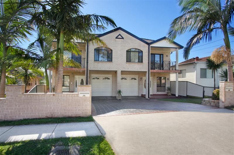 3 bedrooms Duplex in 24A Holt Street NORTH RYDE NSW, 2113