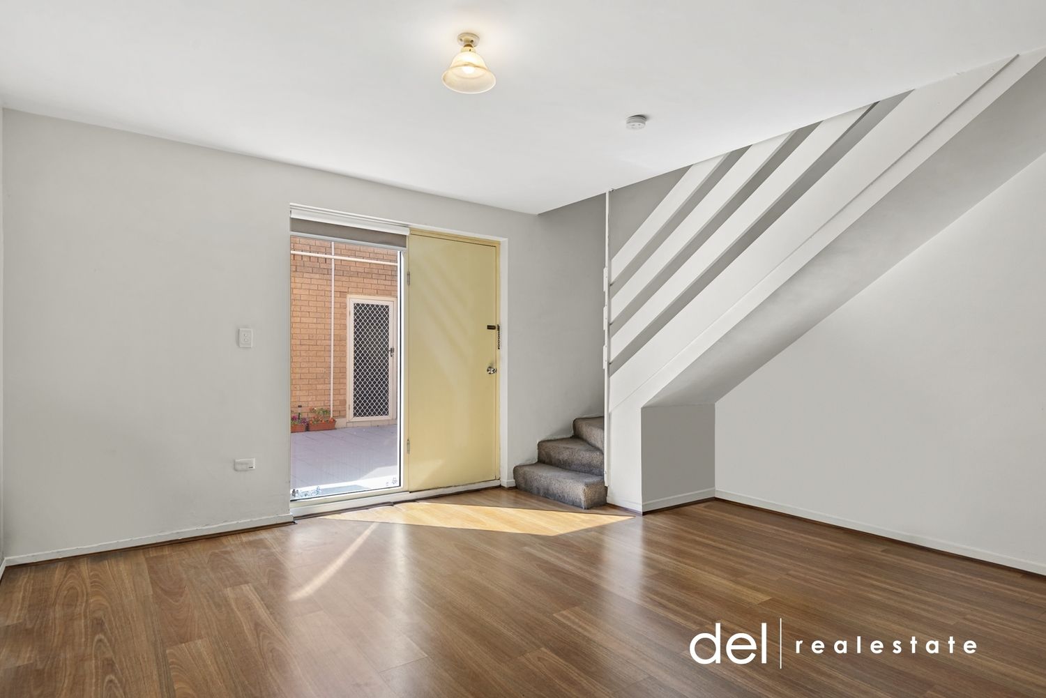 4/9-11 Weller Street, Dandenong VIC 3175, Image 2