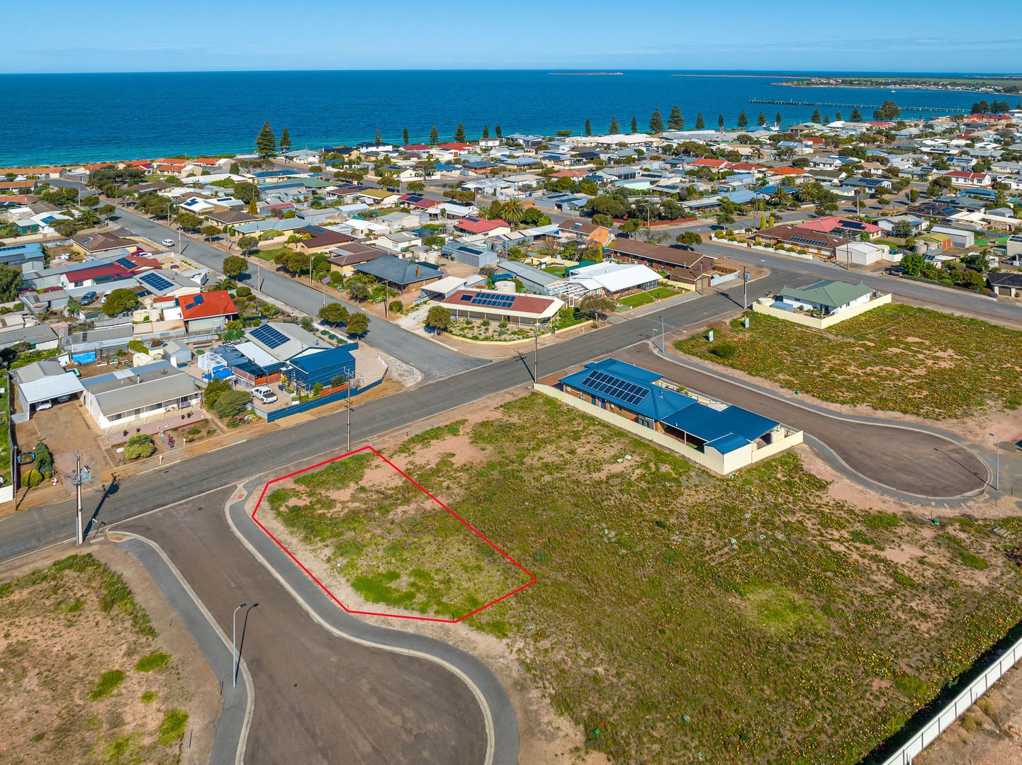 12 Carr Street, Tumby Bay SA 5605, Image 2