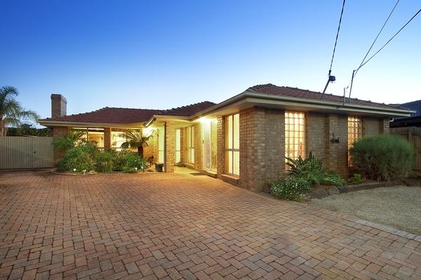 27 Malmo Court, Keysborough VIC 3173