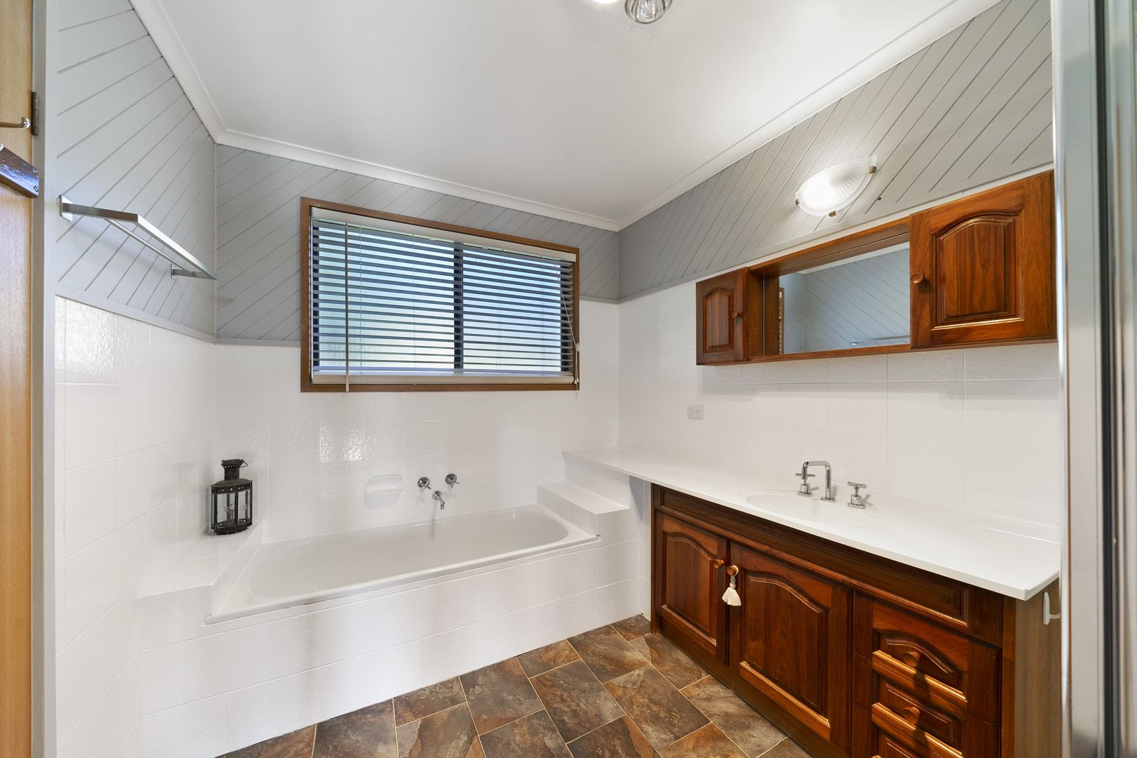 13 Island View Road, The Gurdies VIC 3984, Image 2