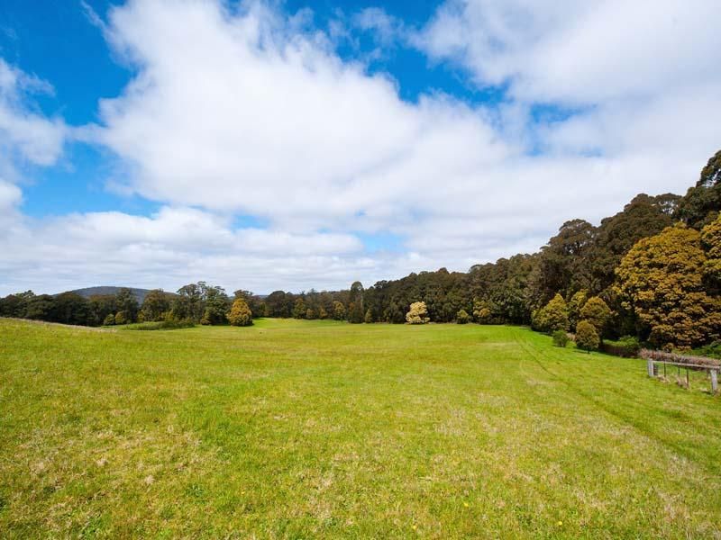 Lot 2 Lynchs Road, BULLARTO VIC 3461, Image 0