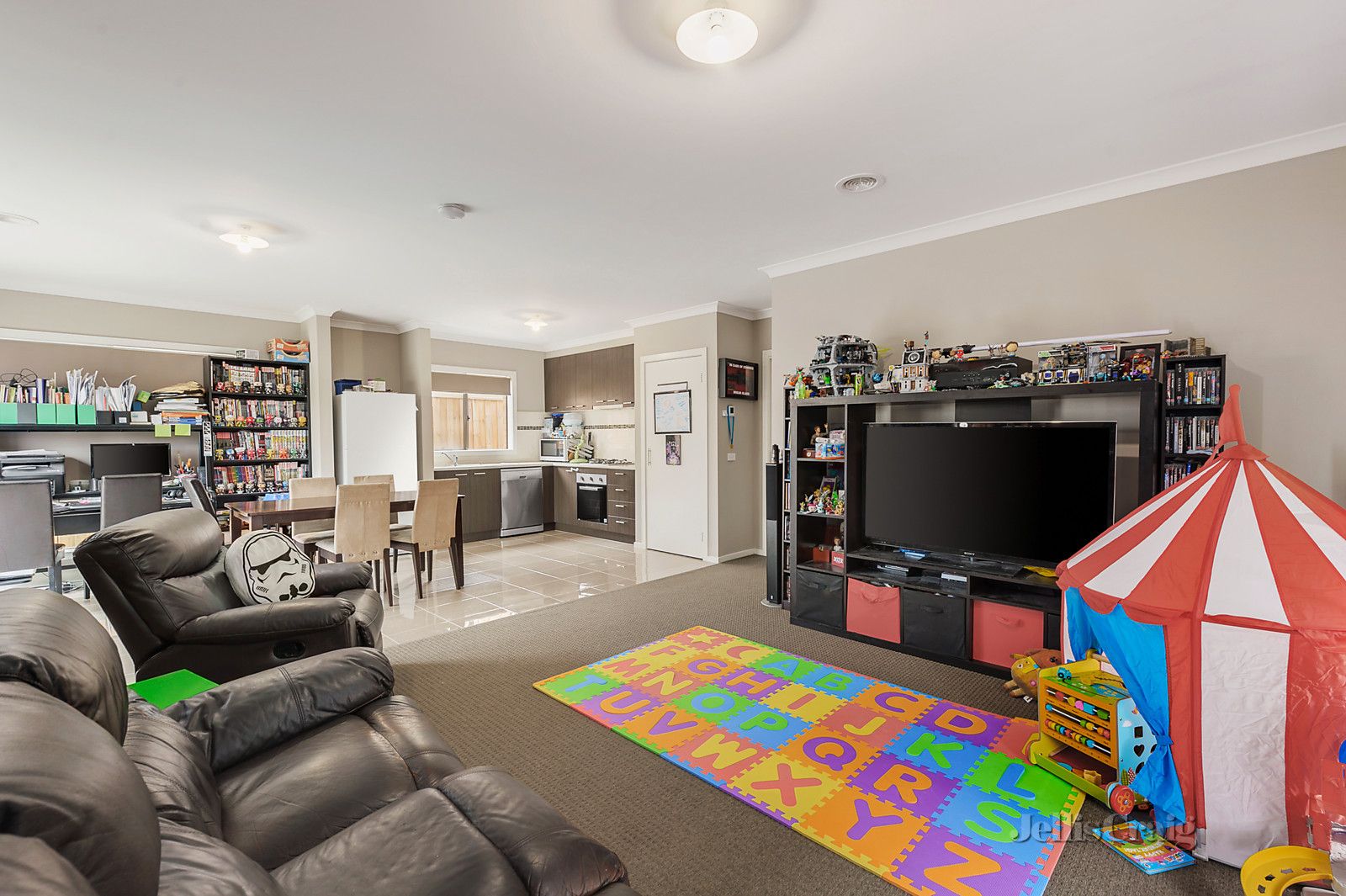 20 Licodia Parade, Mernda VIC 3754, Image 2