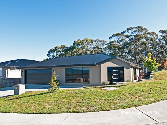 11 Celery Top Drive, Kingston TAS 7050