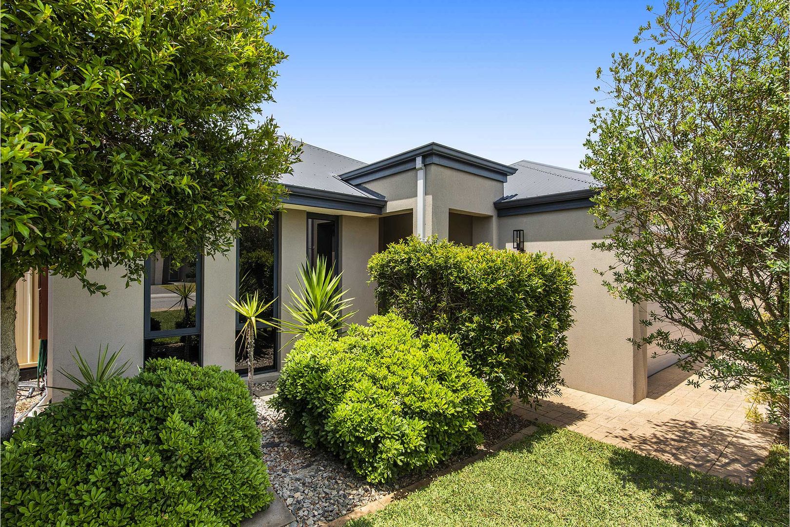 4 Anomala Avenue, Wattle Grove WA 6107, Image 2