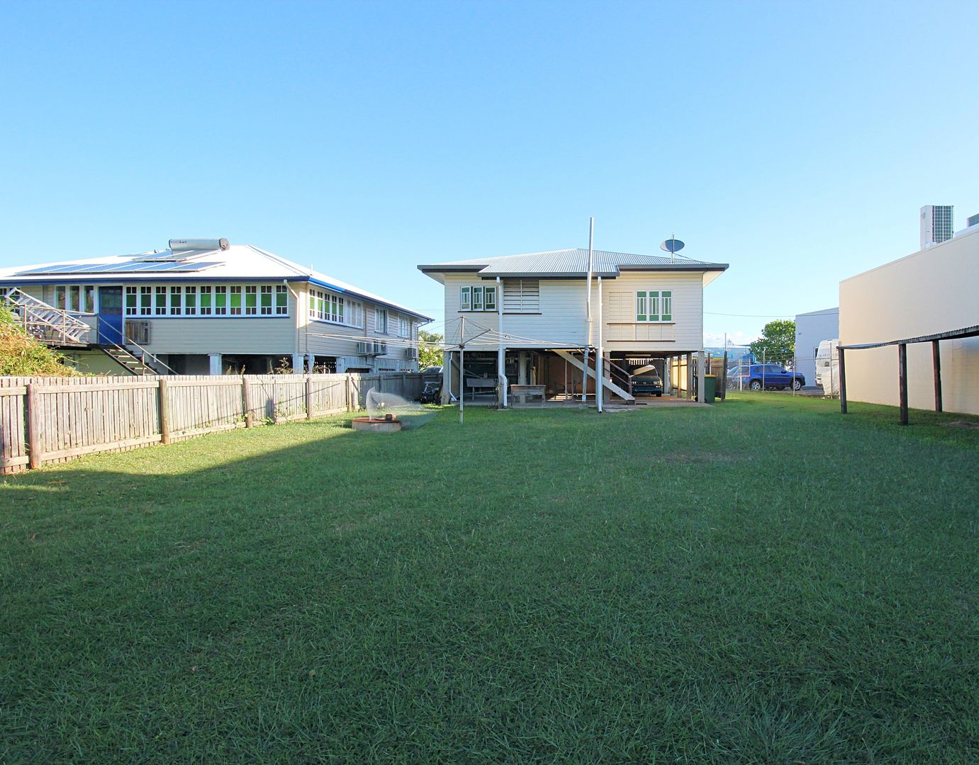 4 Sturges Street, Hermit Park QLD 4812, Image 2