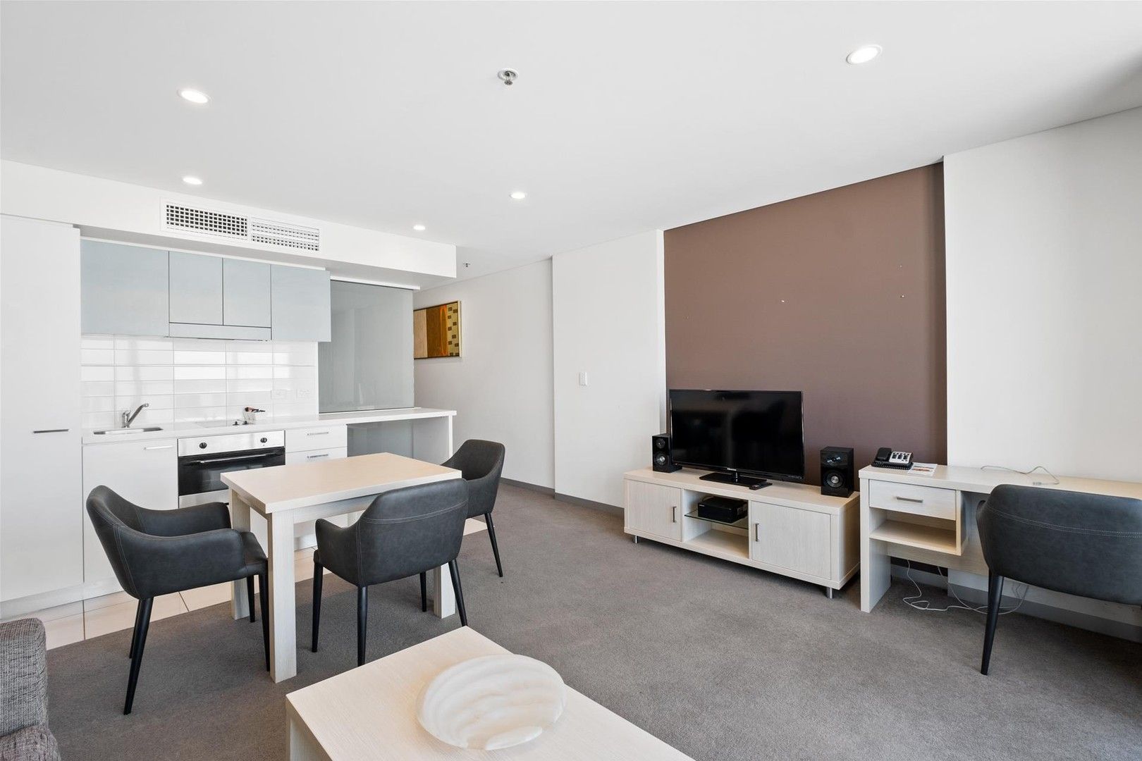 1 bedrooms Apartment / Unit / Flat in 709/102-105 North Terrace ADELAIDE SA, 5000