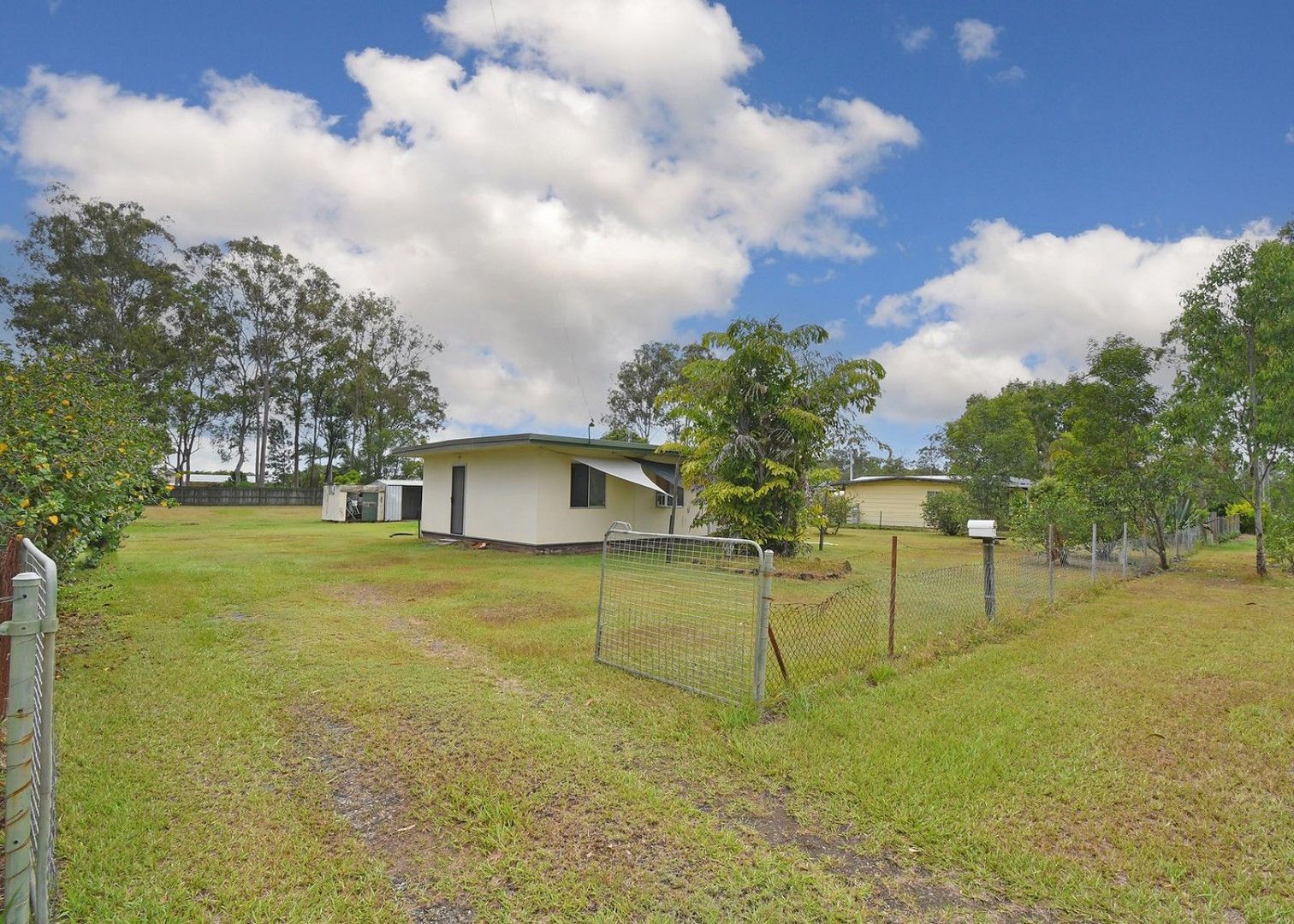 911 Philip Street, Howard QLD 4659 Domain