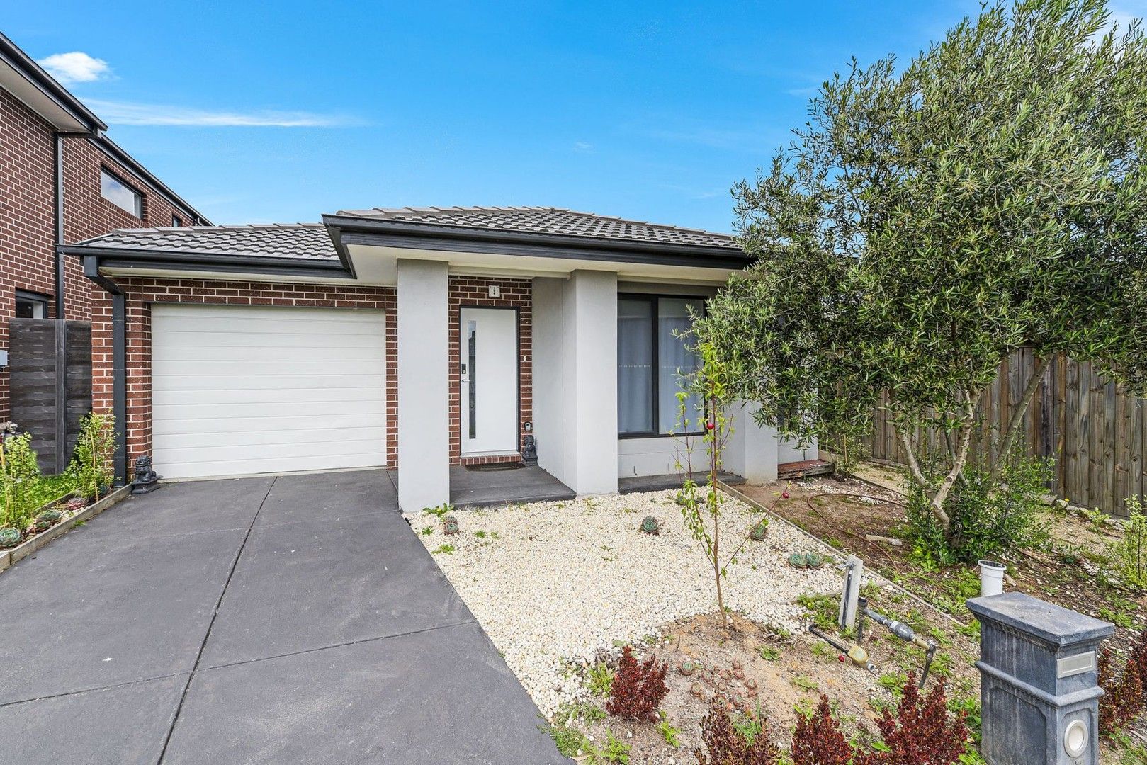 17 Butternut Drive, Lyndhurst VIC 3975, Image 0