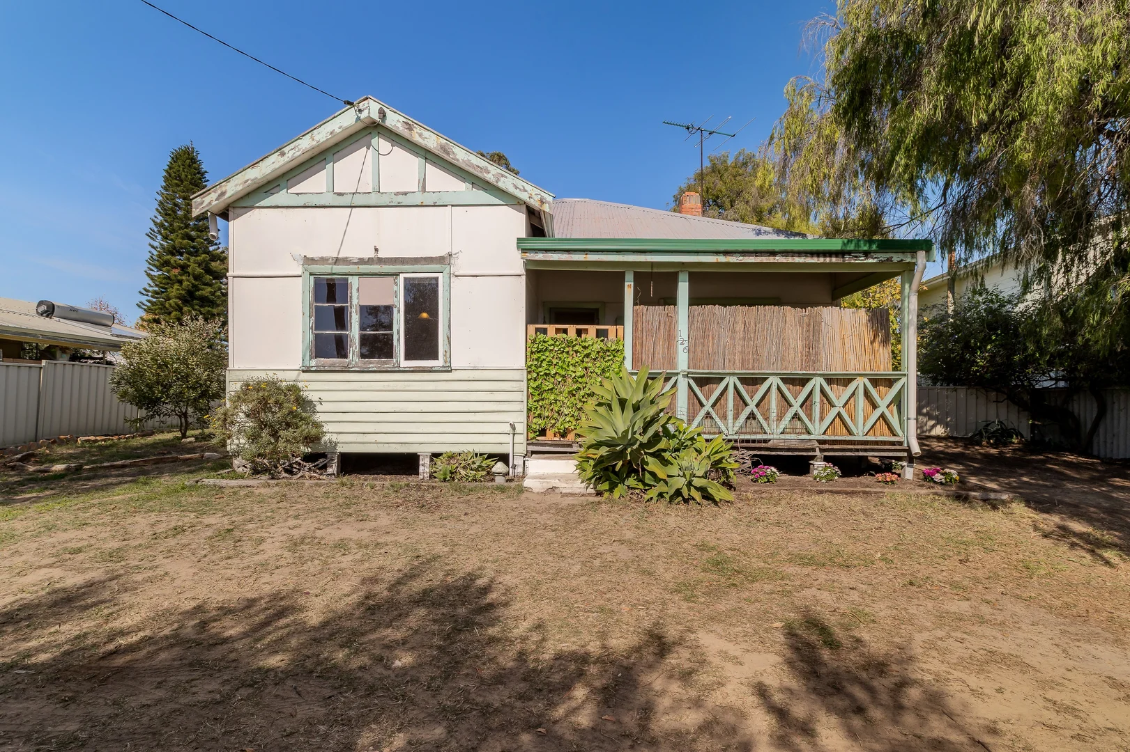 Image 12