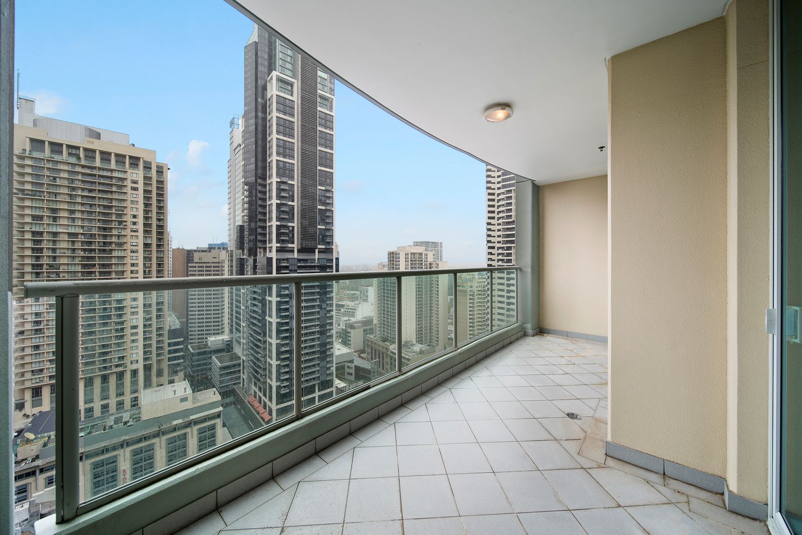 1 bedrooms Apartment / Unit / Flat in 2806/343 Pitt Street SYDNEY NSW, 2000