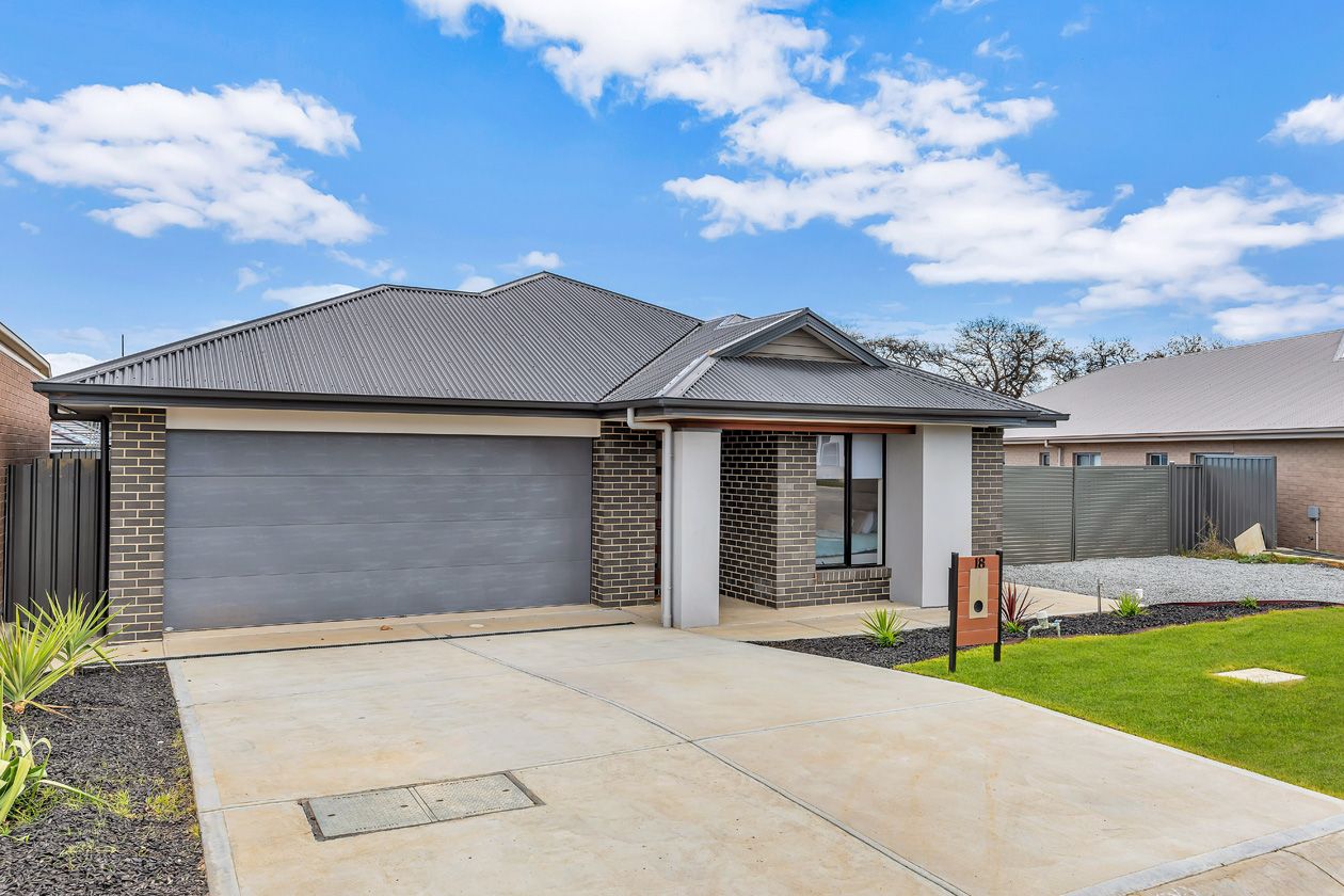 18 Parkindula Drive, Mount Barker SA 5251, Image 1