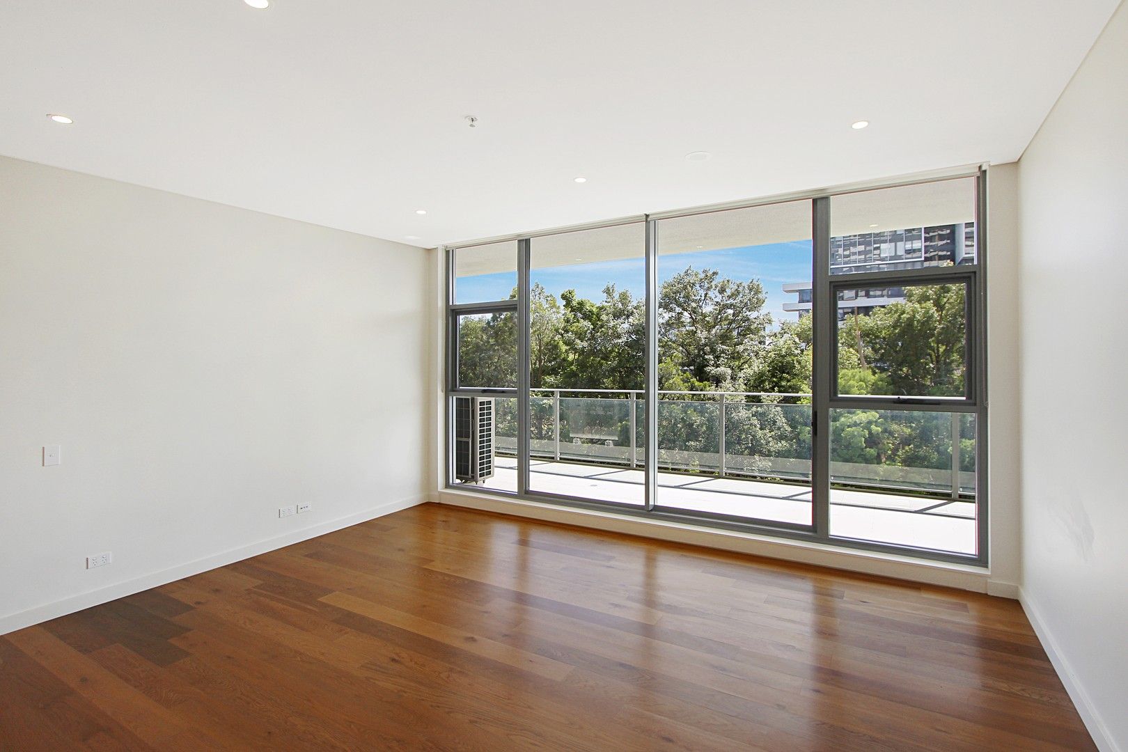 2 bedrooms Apartment / Unit / Flat in 505/1 Mooltan Avenue MACQUARIE PARK NSW, 2113