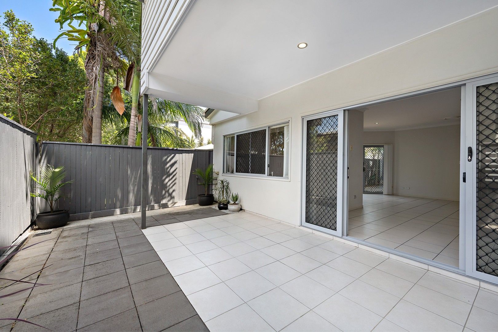 3 bedrooms Townhouse in 8/10 David Street NUNDAH QLD, 4012