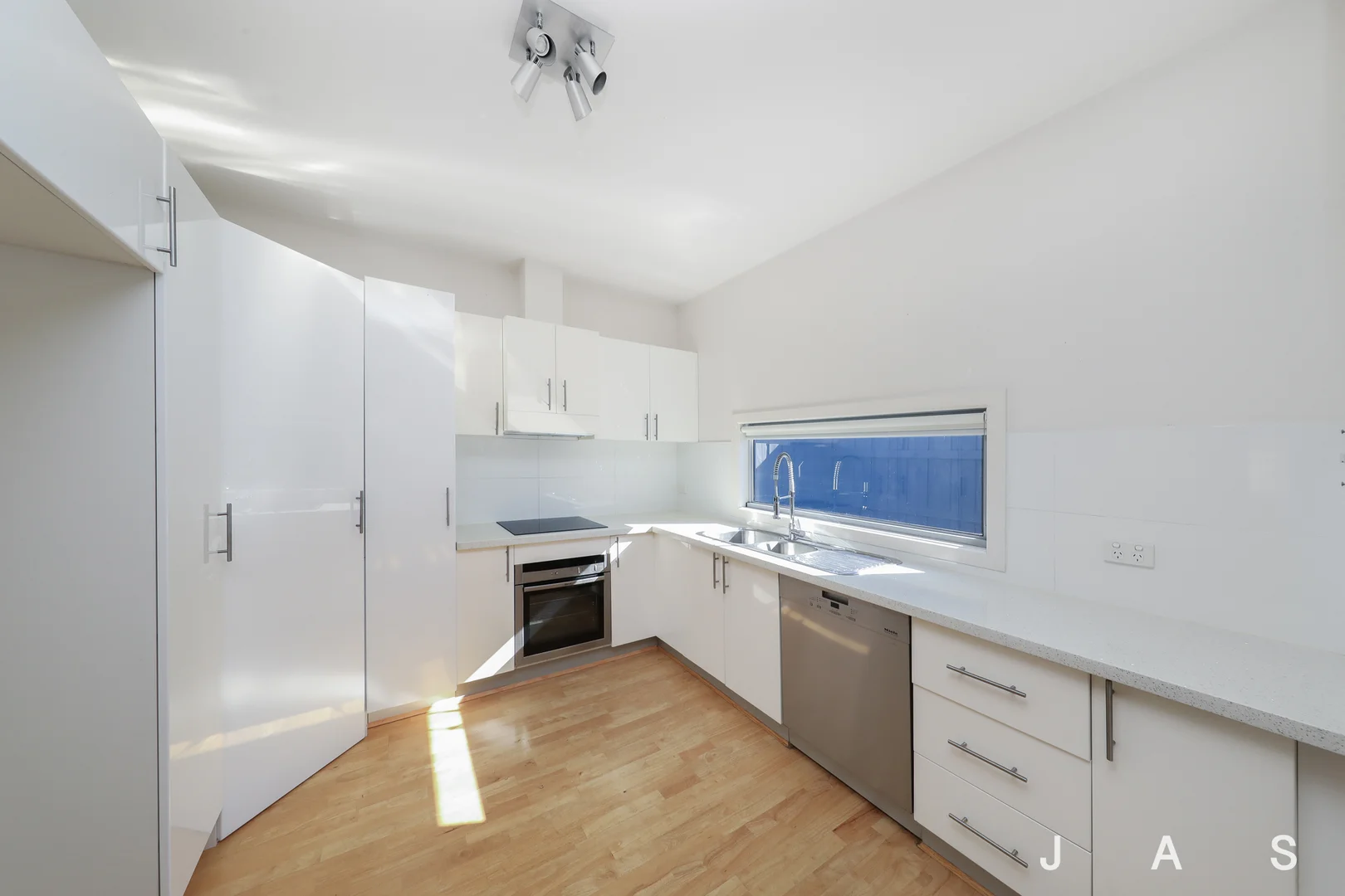 Additional image 4 of 2/27 Edgar St, Kingsville VIC 3012