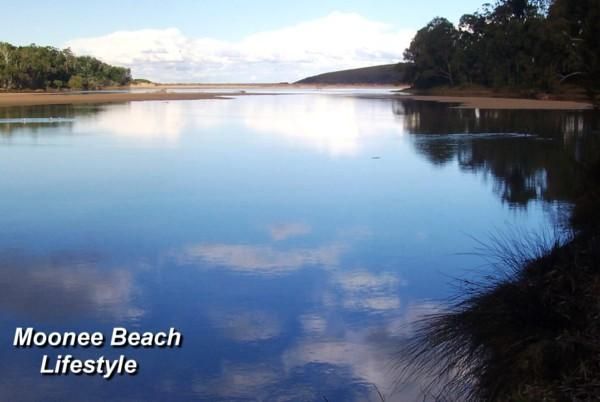 1 and 2/38 Moonee Beach Road, MOONEE BEACH NSW 2450, Image 1