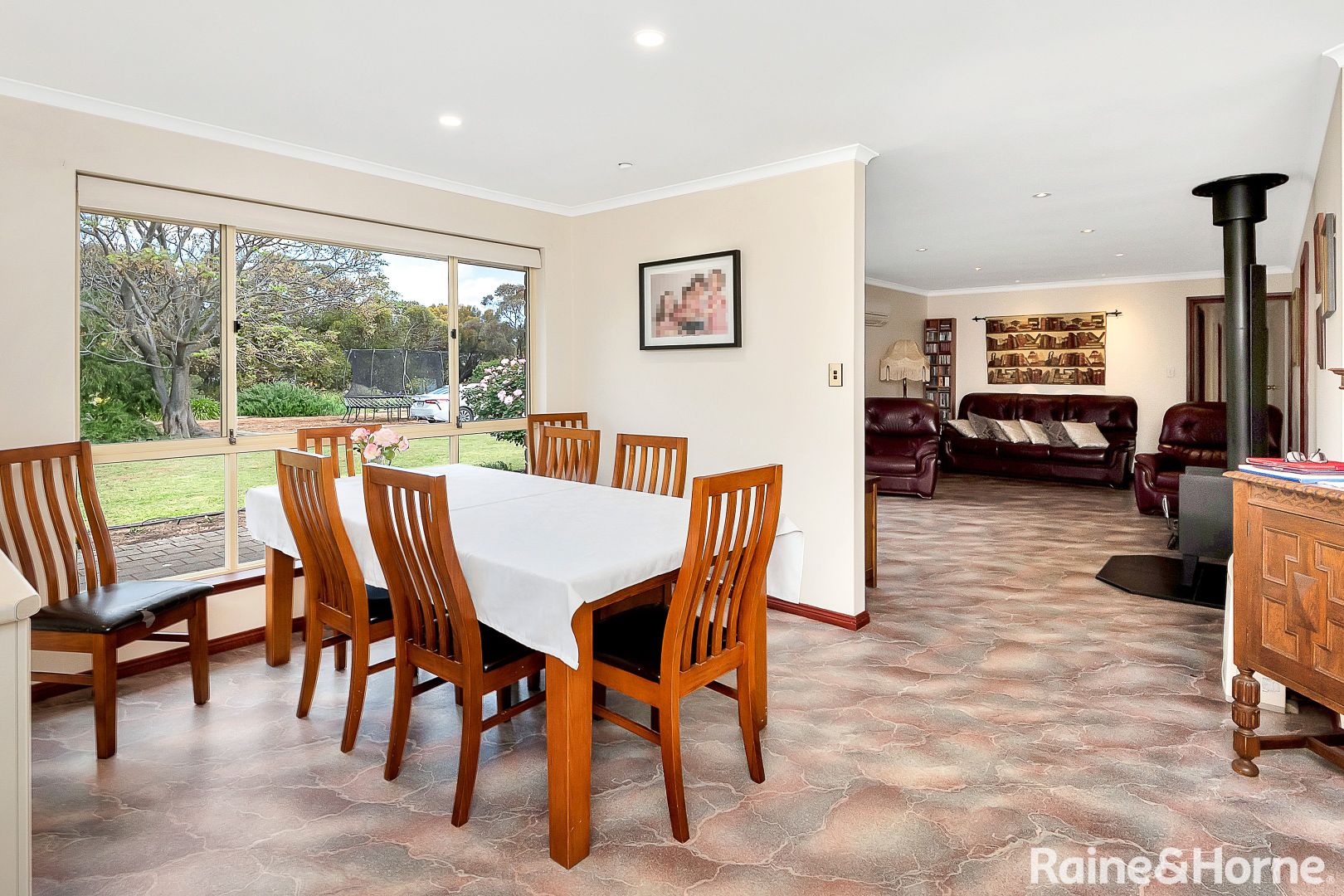 10 Graham Court, Strathalbyn SA 5255, Image 2