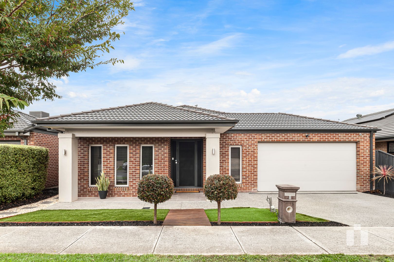 8 Divagate Avenue, Doreen VIC 3754, Image 1