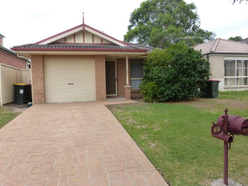 3 bedrooms House in 77 Manorhouse Blvd QUAKERS HILL NSW, 2763