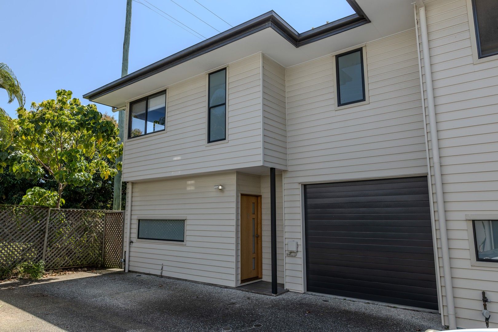 3 bedrooms Townhouse in 3/100 Jackson Street HAMILTON QLD, 4007