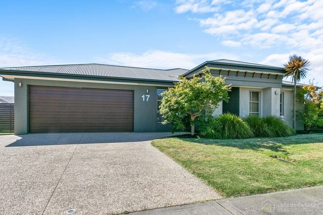 Picture of 17 Newry Drive, TRARALGON VIC 3844