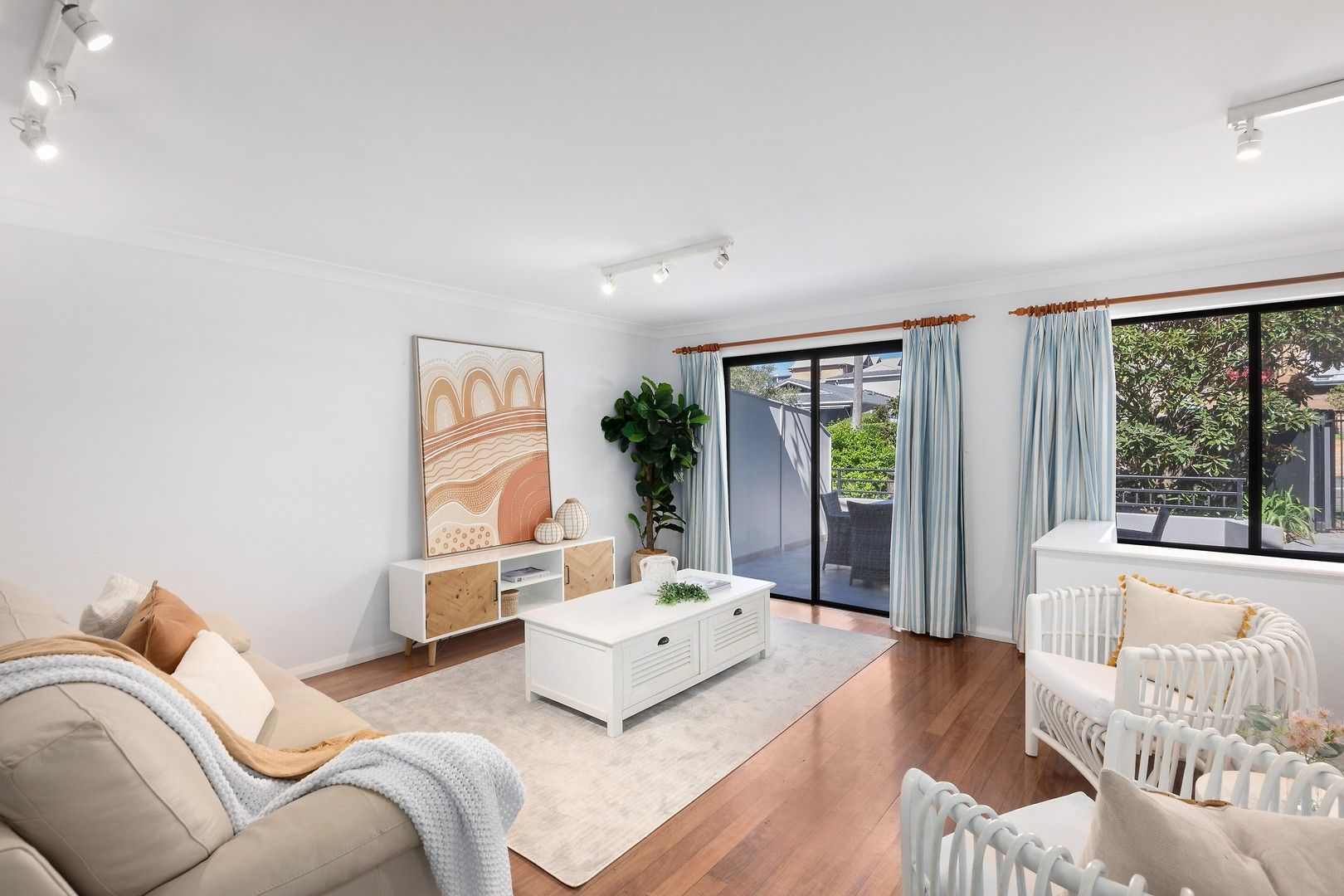 2/21 Campbell Crescent, Terrigal NSW 2260, Image 0