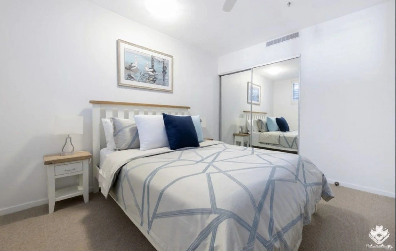 Additional image 8 of ID:21172782/378 Marine Parade, Labrador QLD 4215