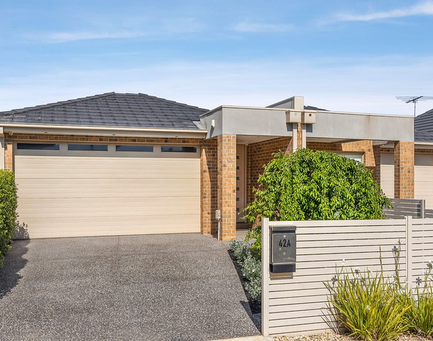 42A Walters Avenue, Airport West VIC 3042