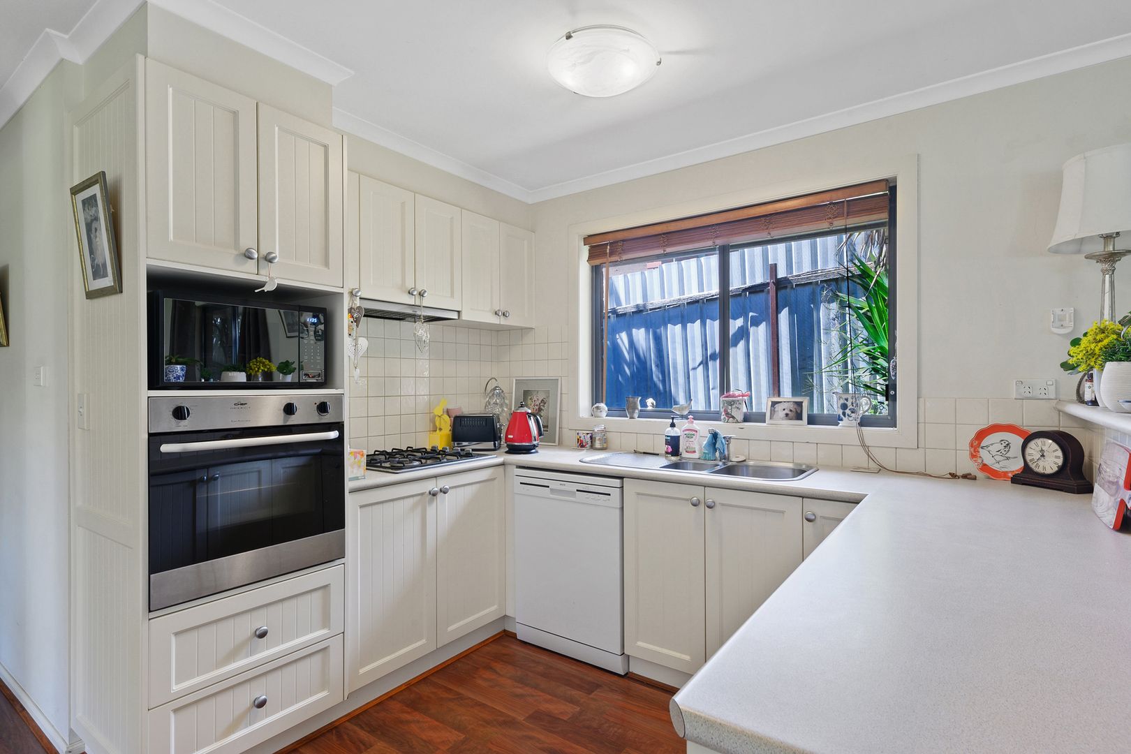 4/22 Brown Street, Long Gully VIC 3550, Image 2