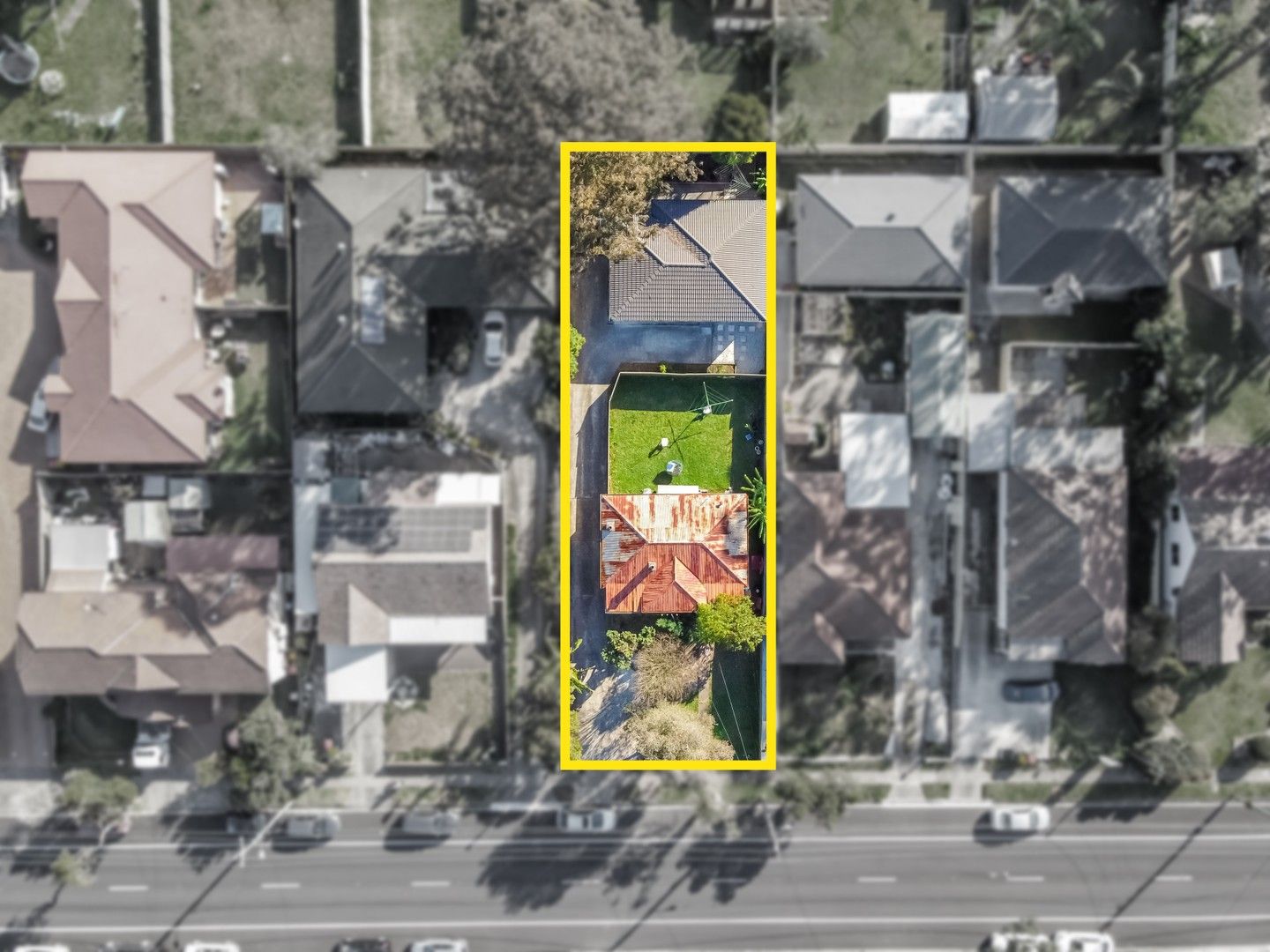 5 bedrooms House in 12 & 12A Walters road BLACKTOWN NSW, 2148