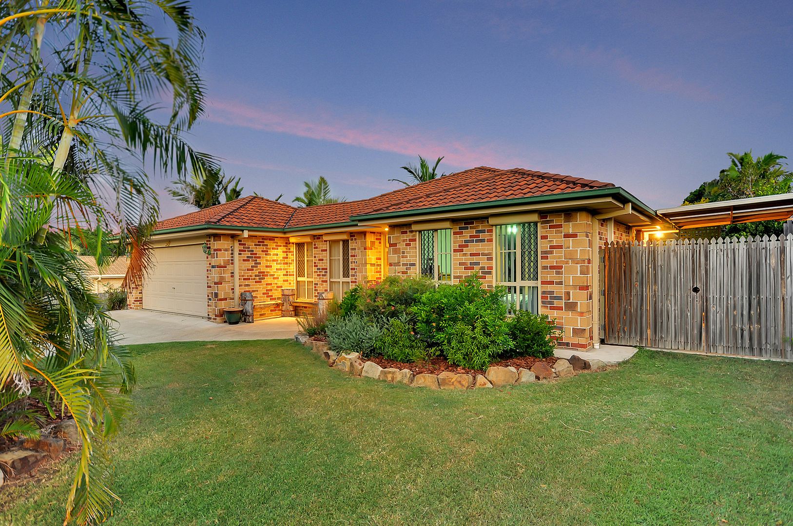 20 Millwood Terrace, SPRINGFIELD QLD 4300, Image 2