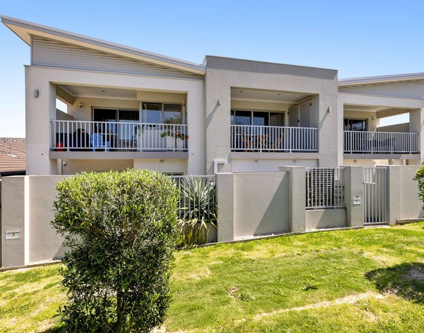 6/15 Waterloo Street, Joondanna WA 6060