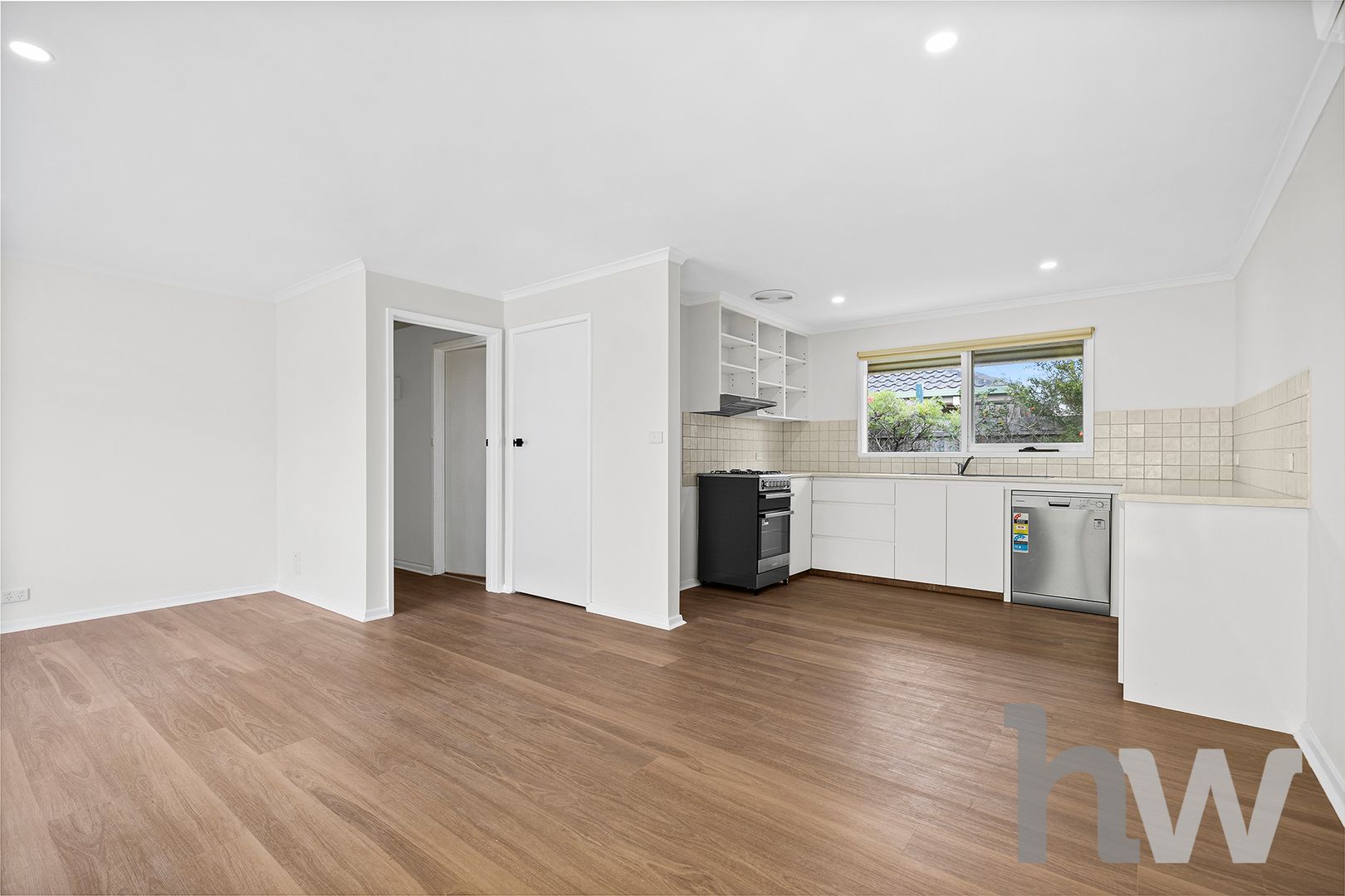 3/114 Helms St, Newcomb VIC 3219, Image 1