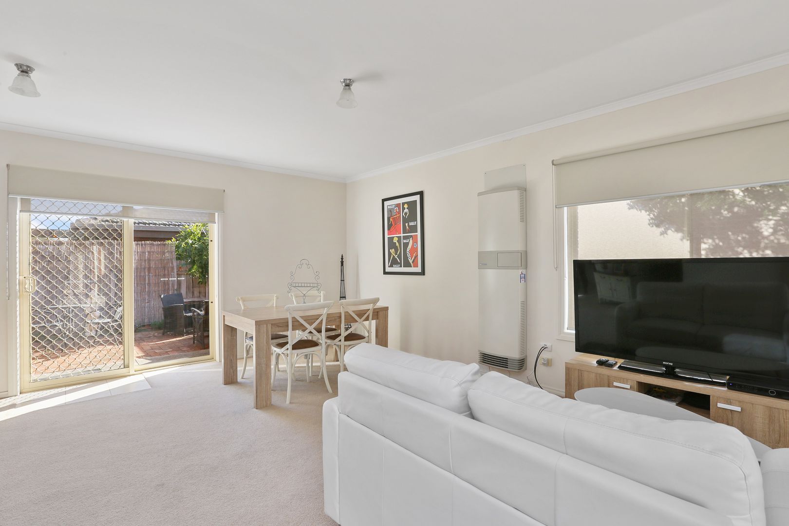 3/5-7 Altair Avenue, Lara VIC 3212, Image 2