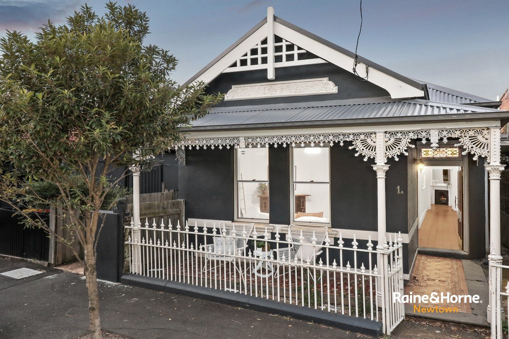 3 bedrooms House in 1A Septimus Street ERSKINEVILLE NSW, 2043