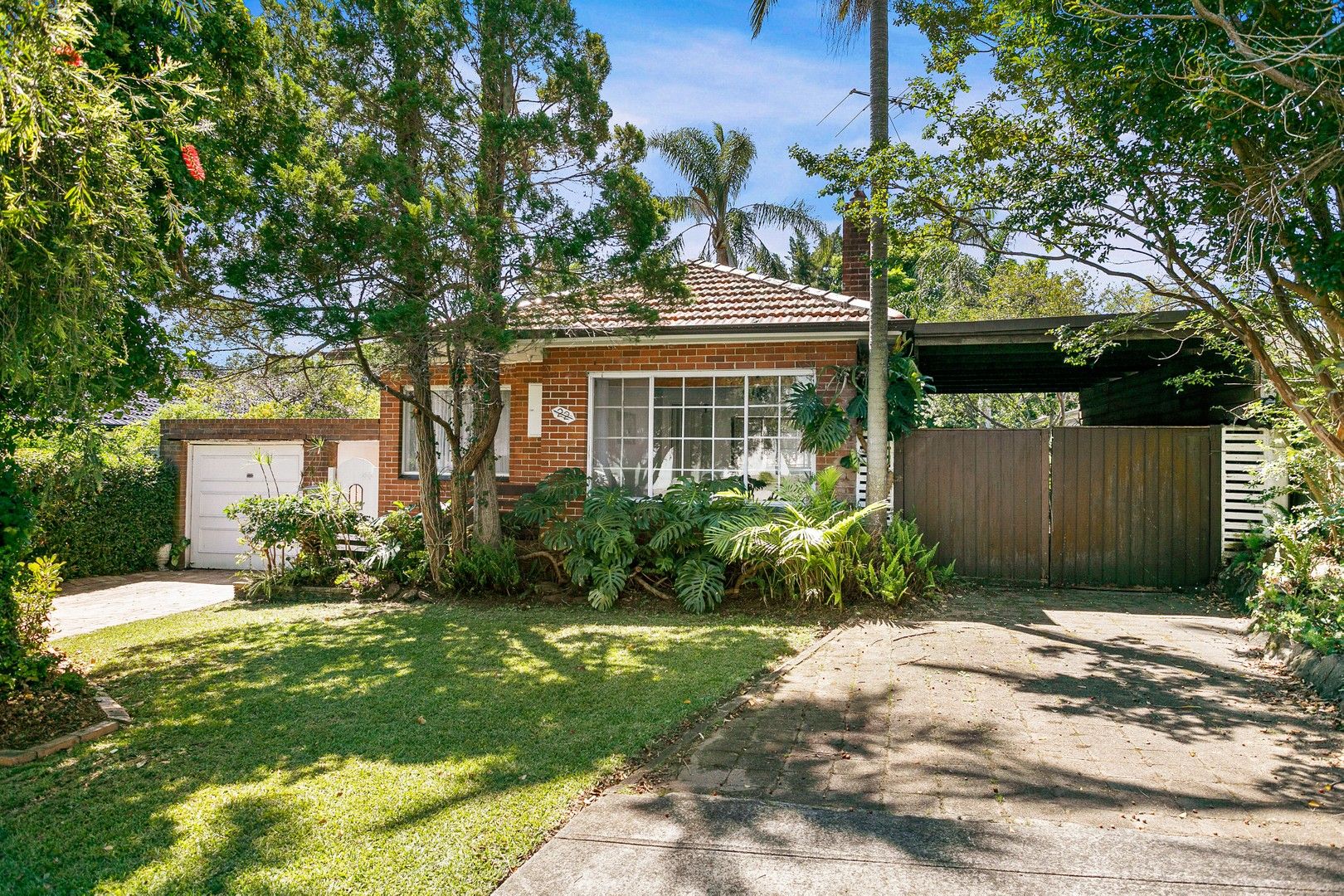 22 Macpherson Street, Hurstville NSW 2220, Image 0