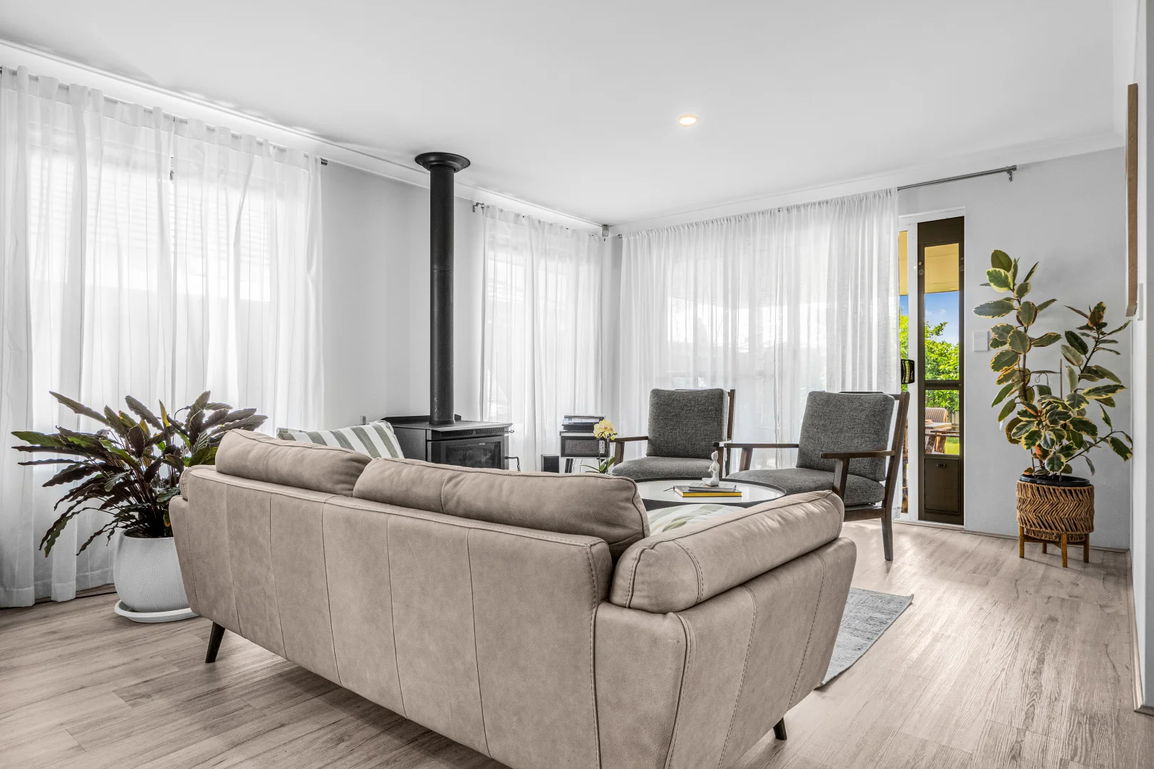4 Cadogan Outlook, Ellenbrook WA — StMate