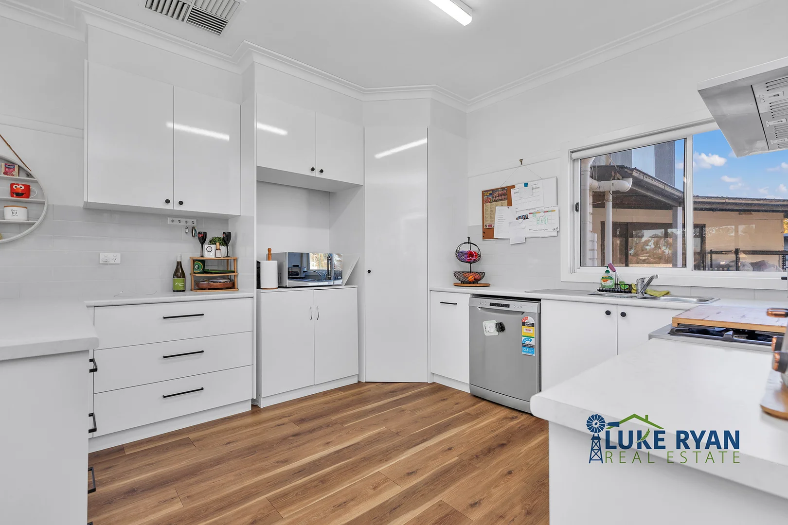 Additional image 10 of 41 Lowry St, Rochester VIC 3561