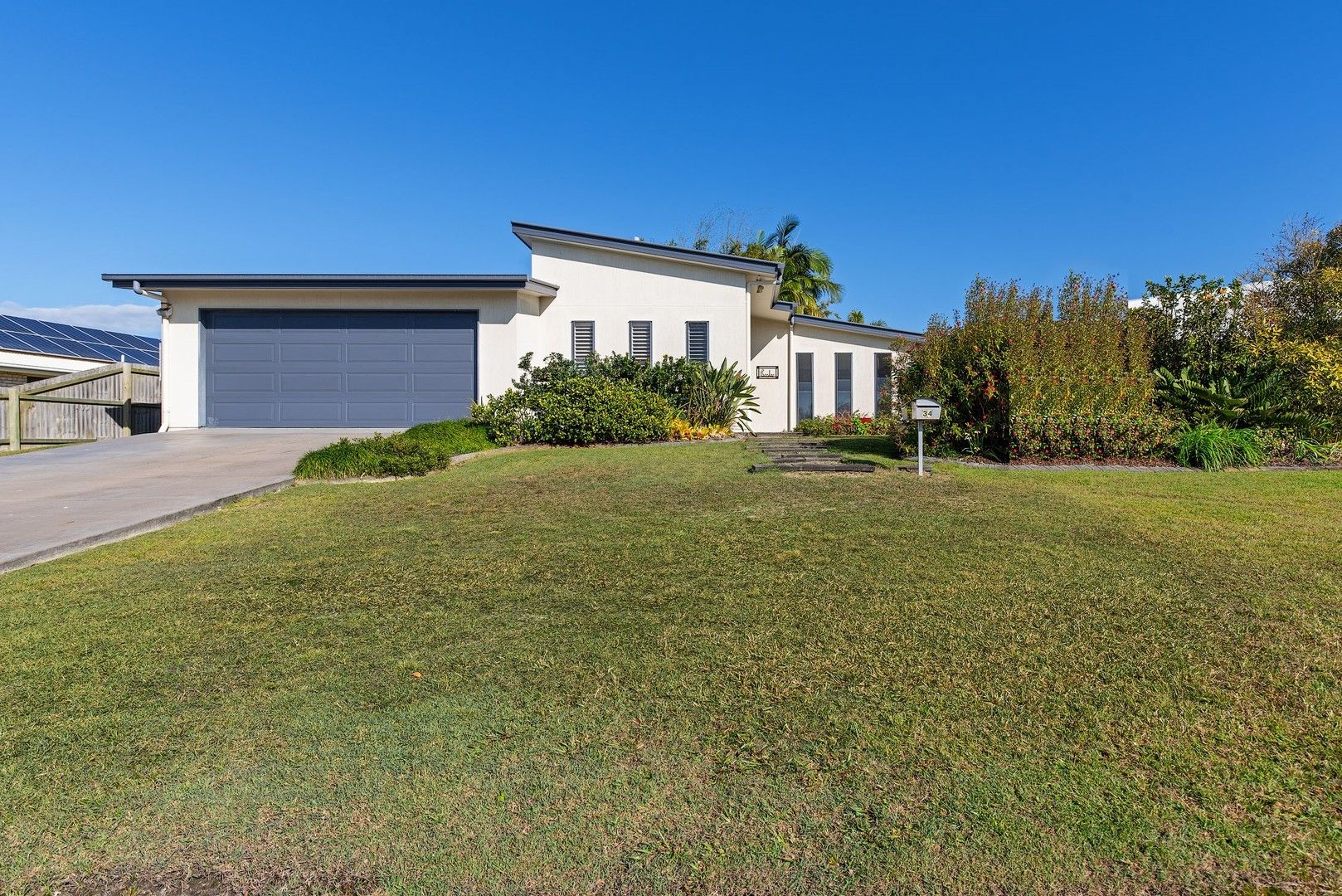 34 Banksia Avenue, Tin Can Bay QLD 4580, Image 2
