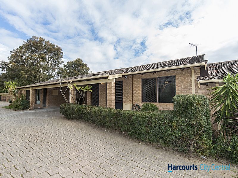 2 bedrooms Villa in 2/11 Moldavia Street TUART HILL WA, 6060